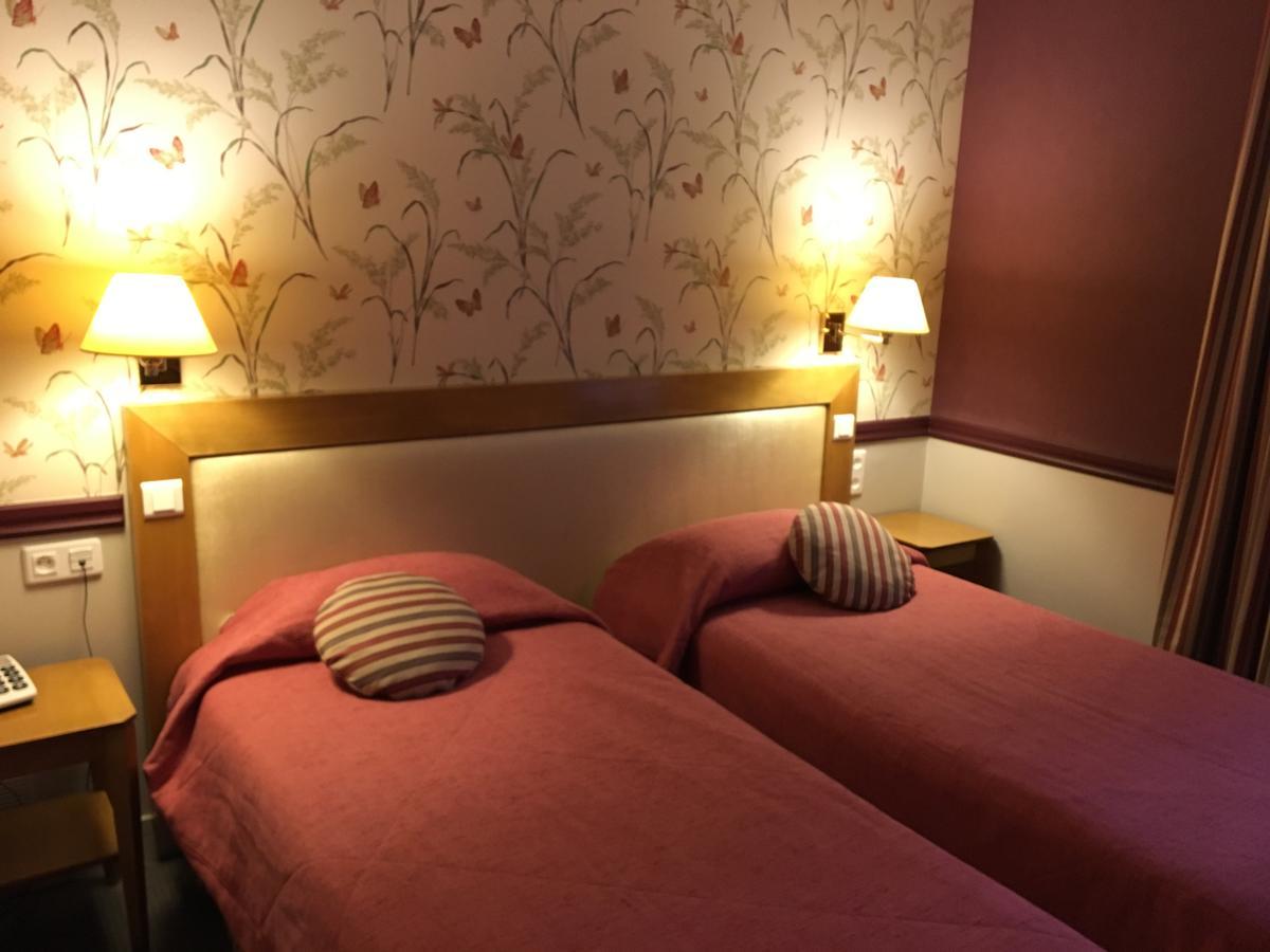 Hotel D'Albion Paris Exteriör bild